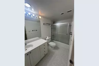 19390 Collins Ave #1019, Sunny Isles Beach, FL 33160 - Photo 7