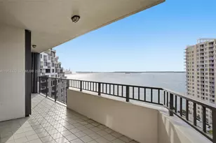 520 Brickell Key Dr, Miami, FL 33131 - Photo 51