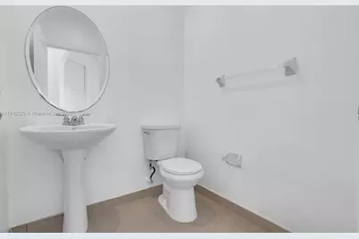 1095 NE 39th Ave #1095, Homestead, FL 33033 - Photo 21