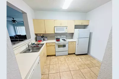 1169 Golden Lakes Blvd #1123, West Palm Beach, FL 33411 - Photo 3