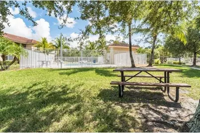1169 Golden Lakes Blvd #1123, West Palm Beach, FL 33411 - Photo 17