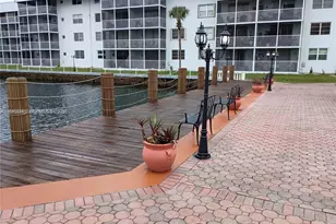 3551 NE 169th St, North Miami Beach, FL 33160 - Photo 17