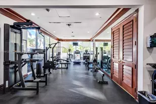 8925 Collins Ave, Surfside, FL 33154 - Photo 27