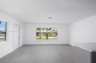 1750 NE 52nd St, Fort Lauderdale, FL 33334 - Photo 25