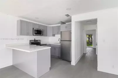 1750 NE 52nd St, Fort Lauderdale, FL 33334 - Photo 29