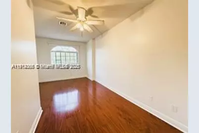 1621 Diplomat Dr, Miami, FL 33179 - Photo 43