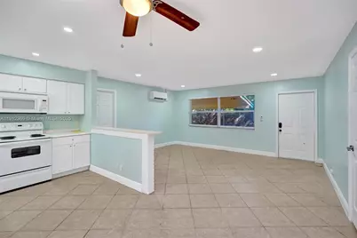 720 SE 15th St #1, Fort Lauderdale, FL 33316 - Photo 13
