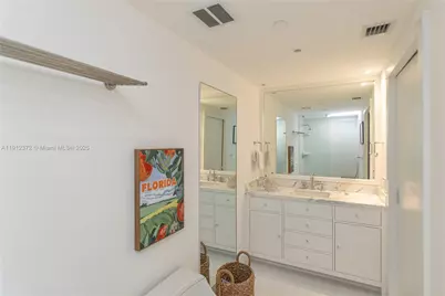 520 West Ave #1102, Miami Beach, FL 33139 - Photo 39