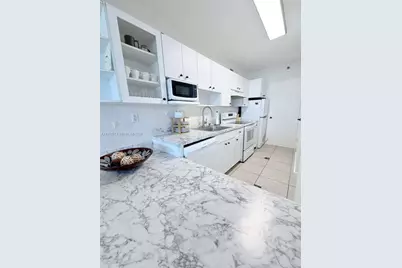 100 Lincoln Rd #1220, Miami Beach, FL 33139 - Photo 5