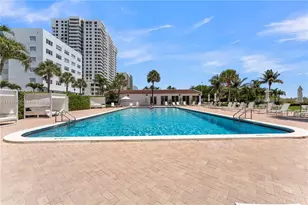 2457 Collins Ave, Miami Beach, FL 33140 - Photo 27