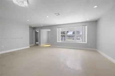 7753 Dilido Blvd, Miramar, FL 33023 - Photo 9