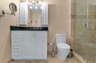 5077 NW 7th St, Miami, FL 33126 - Photo 13