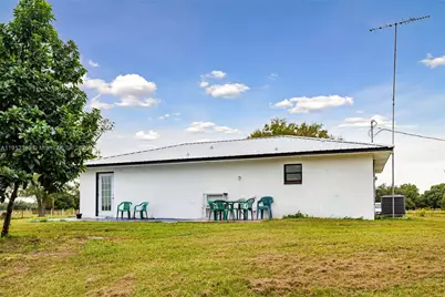 2404 Silver Lake Rd, Other City - In The State Of Florida, FL 33935 - Photo 89