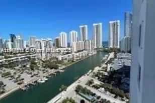 500 Bayview Dr, Sunny Isles Beach, FL 33160 - Photo 23