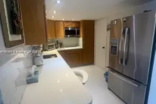 500 Bayview Dr, Sunny Isles Beach, FL 33160 - Photo 15