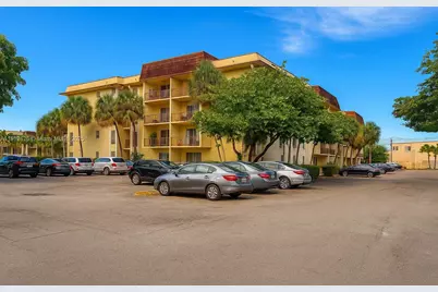 11905 NE 2nd Ave #C301, North Miami, FL 33161 - Photo 7