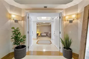 6000 Island Blvd, Aventura, FL 33160 - Photo 13