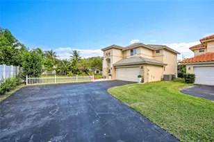 2726 NW 68th Ave, Margate, FL 33063 - Photo 1