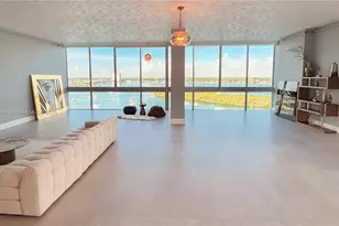 7934 West Dr, North Bay Village, FL 33141 - Photo 7