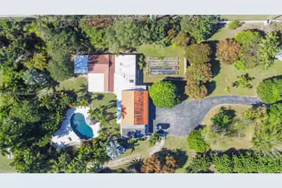 19051 SW 147th Ave, Miami, FL 33187 - Photo 3