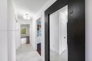 10025 SW 83rd St, Miami, FL 33173 - Photo 13