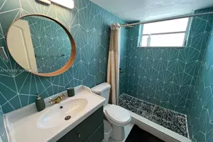 713 Collins Ave, Miami Beach, FL 33139 - Photo 13