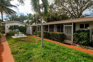 2524 Hayes St, Hollywood, FL 33020 - Photo 15