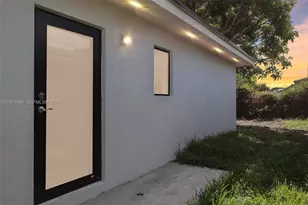 17003 SW 107th Pl, Miami, FL 33157 - Photo 1