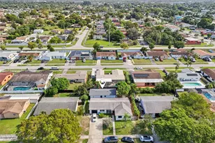 17003 SW 107th Pl, Miami, FL 33157 - Photo 15