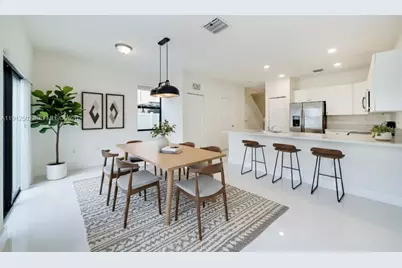 10630 W 33rd Way, Hialeah, FL 33018 - Photo 1