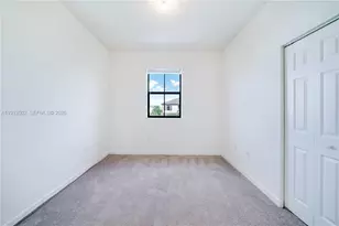 10630 W 33rd Way, Hialeah, FL 33018 - Photo 37