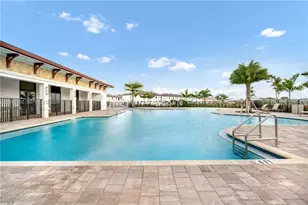 10630 W 33rd Way, Hialeah, FL 33018 - Photo 13