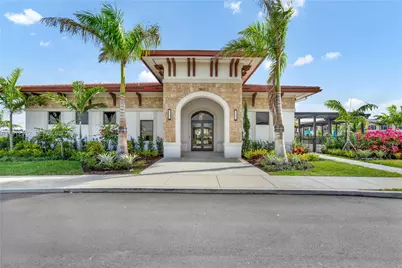 10630 W 33rd Way, Hialeah, FL 33018 - Photo 9