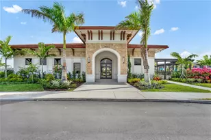 10630 W 33rd Way, Hialeah, FL 33018 - Photo 9