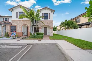 10630 W 33rd Way, Hialeah, FL 33018 - Photo 7