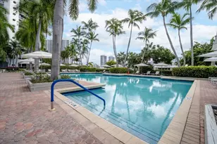 3640 Yacht Club Dr, Aventura, FL 33180 - Photo 37