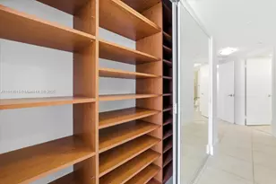 3640 Yacht Club Dr, Aventura, FL 33180 - Photo 13