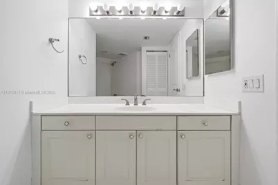 3640 Yacht Club Dr #1806, Aventura, FL 33180 - Photo 21