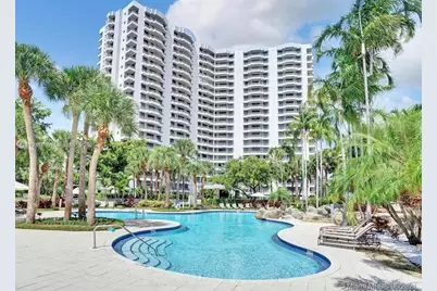 3300 NE 191st St #1702, Aventura, FL 33180 - Photo 1