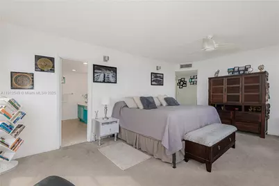 600 Three Islands Blvd #612, Hallandale Beach, FL 33009 - Photo 21