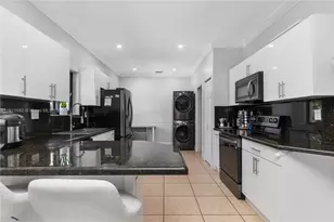 20140 SW 132nd Ave, Miami, FL 33177 - Photo 15