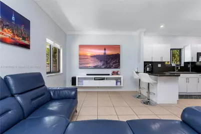 20140 SW 132nd Ave, Miami, FL 33177 - Photo 11