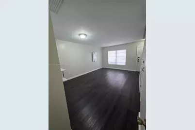 111 SW 113th Ave #104-8, Sweetwater, FL 33174 - Photo 3