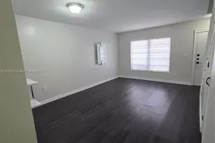 111 SW 113th Ave, Sweetwater, FL 33174 - Photo 3