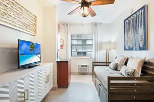 335 Ocean Dr, Miami Beach, FL 33139 - Photo 9