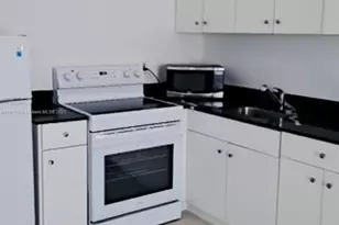 16020 SW 98th Ct, Miami, FL 33157 - Photo 3