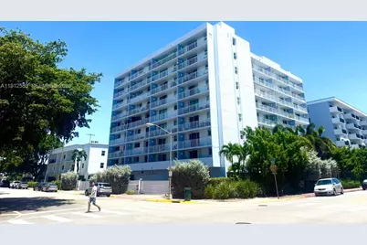 1045 10th St #206, Miami Beach, FL 33139 - Photo 3