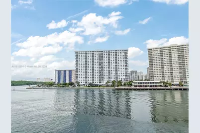 500 Bayview Dr #117, Sunny Isles Beach, FL 33160 - Photo 23