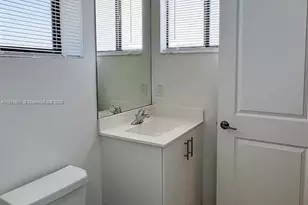 561 NE 208th Terrace, Miami, FL 33179 - Photo 21