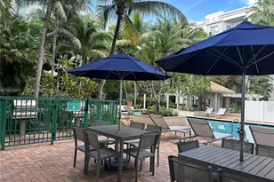 6001 SW 70th St, South Miami, FL 33143 - Photo 31